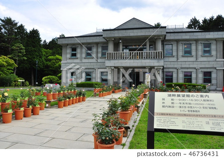 恩施箱根公園湖邊觀景台,玫瑰信息諮詢台 恩施箱根公園湖邊觀景台,玫瑰信息諮詢台 46736431