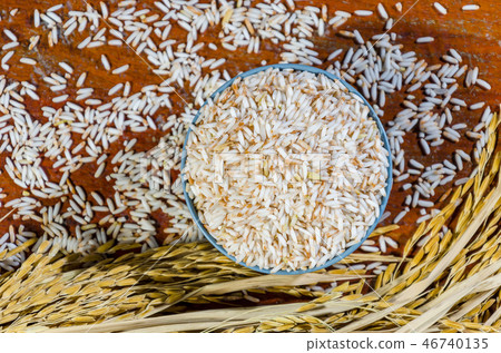 Riceberry, cereals, rustic, wooden, background, 46740135