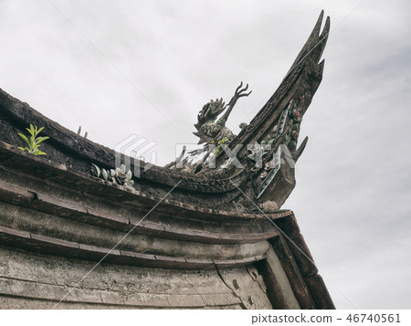 Guandu Lushan Temple, traditional temple roof 46740561