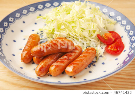 sausage sausage 46741423