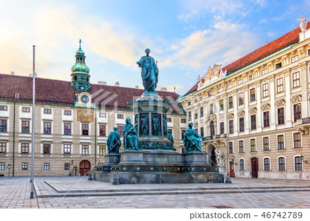 Kaiser Franz Monument in Hofburg, Vienna, Austria Kaiser Franz Monument in Hofburg, Vienna, Austria 46742789