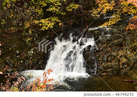 Shimokita半島Yaku溫泉瀑布 46749235