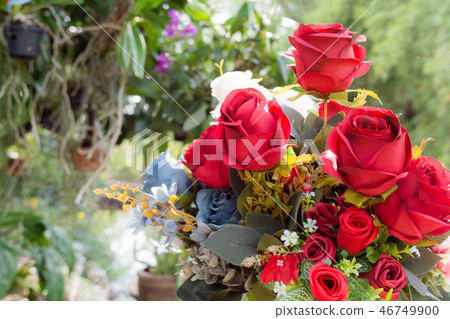 Beautiful rose of artificial flowers 46749900