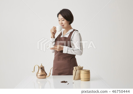 Barista 46750444