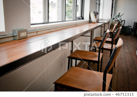 Cafe bar interior. wooden bar and bar chairs 46751315