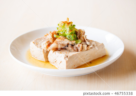 肉和豆腐 肉和豆腐 46755338