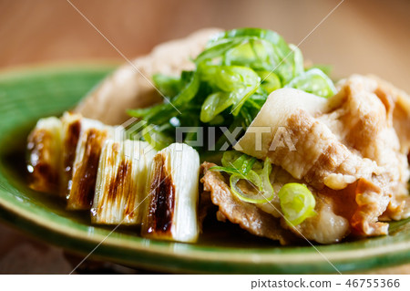 肉和豆腐 肉和豆腐 46755366