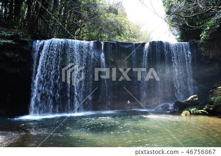 Nabegara Falls 46756867