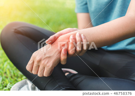 woman have accident her wrist pain twist sprain. woman have accident her wrist pain twist sprain. 46758376