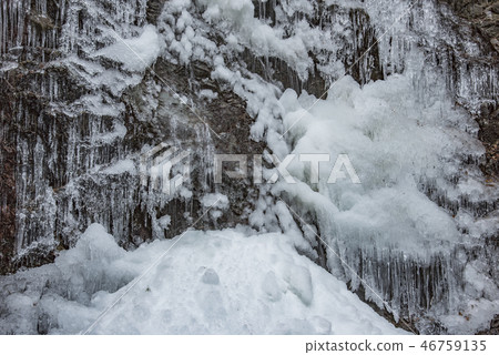 [Fusawa Falls] 46759135