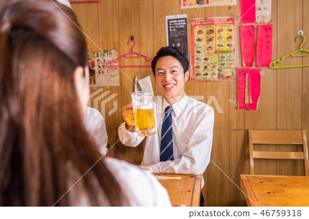 Office worker, businessman, tavern 46759318
