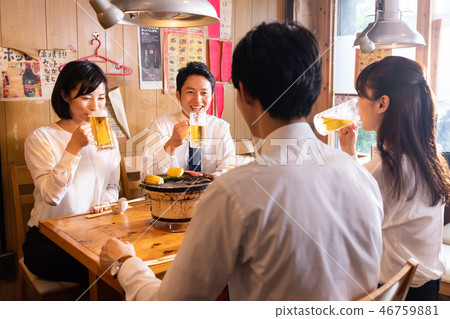 Businessman, Yakiniku, Tavern 46759881