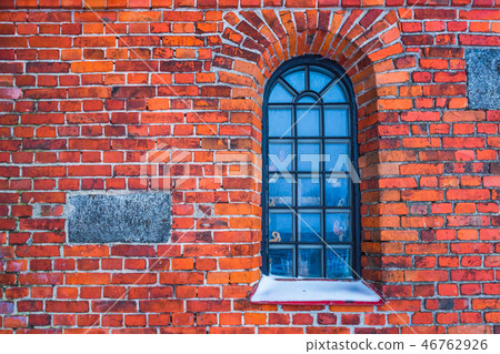 Old red brick wall texture background 46762926