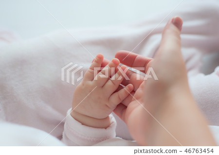 Hand The Sleeping Caucasian Baby In The Hand 46763454