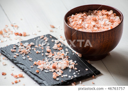 himalayan salt. healthy food himalayan salt. healthy food 46763757