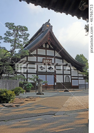 Erinji Erinji 46766753
