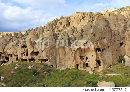 Old antique residential cave inthe mountain valley 46777842