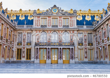 Close up shot of Versailles Palace during the day 46780550