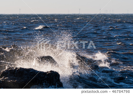 Stormy weather by the coast 46784798