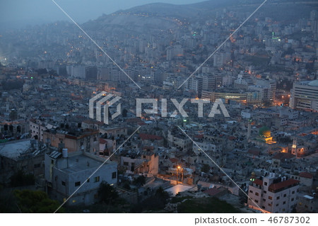 [巴勒斯坦]納布盧斯鎮山脈之間的景觀 46787302