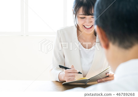 Business woman 46789268