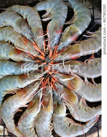 Raw prawn Raw prawn 46790200