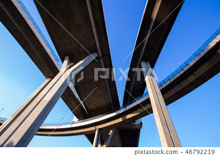 Complexity Expressway bridge Complexity Expressway bridge 46792219
