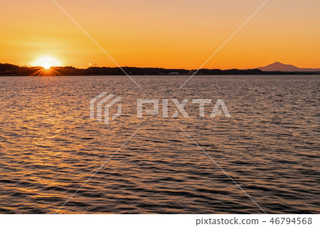 Suganuma和Tsukuba山日落視圖 46794568