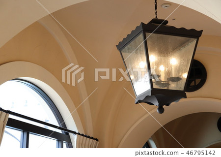 室內照明 46795142