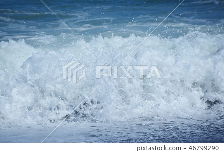 Wave 46799290