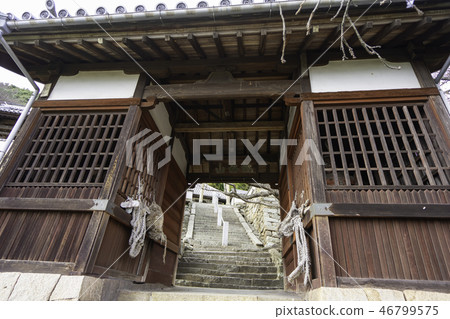 Tsunoura Ura寺參觀古老的寺廟 46799575