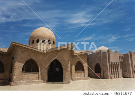 Horizontal color photography of Al Mustafa Mosque Horizontal color photography of Al Mustafa Mosque 46811677