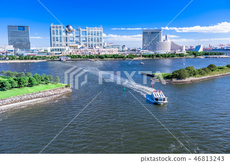 Landscape of Tokyo Odaiba (from Rainbow Bridge) Landscape of Tokyo Odaiba (from Rainbow Bridge) 46813243