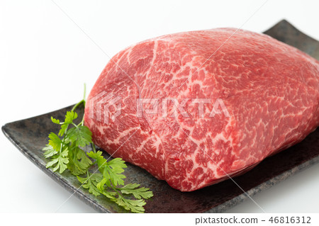 牛肉大腿塊肉 46816312