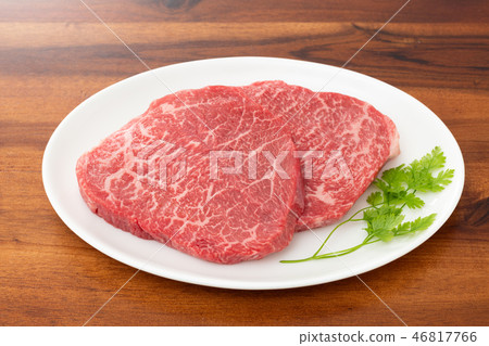 牛肉大腿牛排肉 46817766