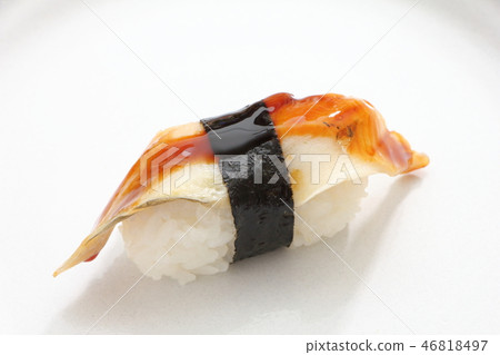Nigiri sushi consistency (boiled seaweed) 46818497
