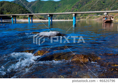 清除流和下沉橋 清除流和下沉橋 46820796