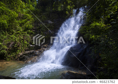 sai rung waterfall 46823762