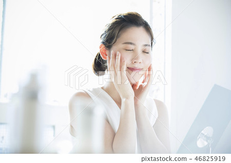 Beauty image 46825919