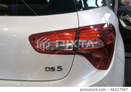 Car tail light or tail lamp.  46827997