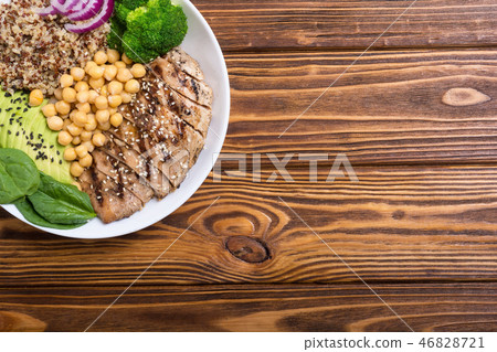 Buddha bowl broccoli quinoa grilled chicken 46828721