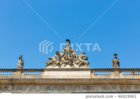 Old Arsenal exterior statues in Berlin, Germany. Old Arsenal exterior statues in Berlin, Germany. 46829861