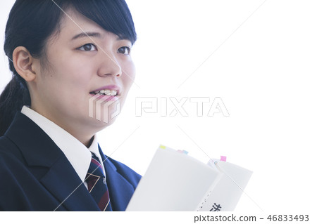 高中女孩閱讀參考書 高中女孩閱讀參考書 46833493