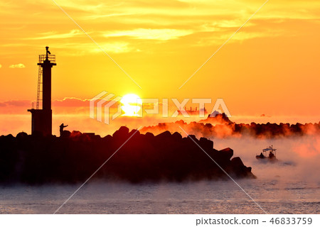 Sea fog in the Kuregian Bay Sea fog in the Kuregian Bay 46833759