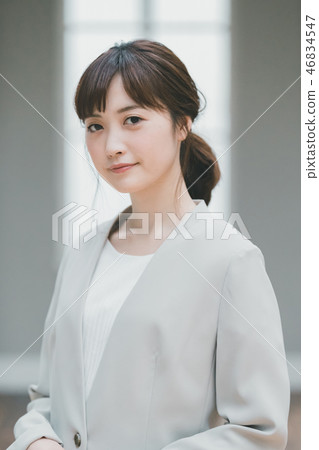 年輕 青春 女生 46834547