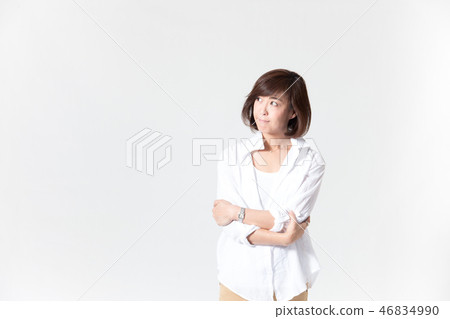 Casual Portrait · Middle Female (White Back) Casual Portrait · Middle Female (White Back) 46834990