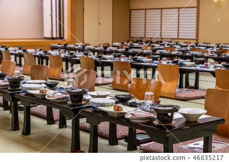 Hot spring inn Banquet room before starting Unmanned Japanese-style room Chopsticks Zabuton side 46835217