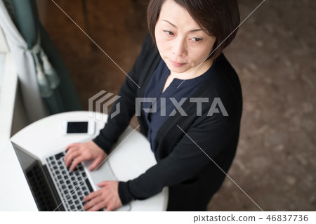 女性生意 女性生意 46837736
