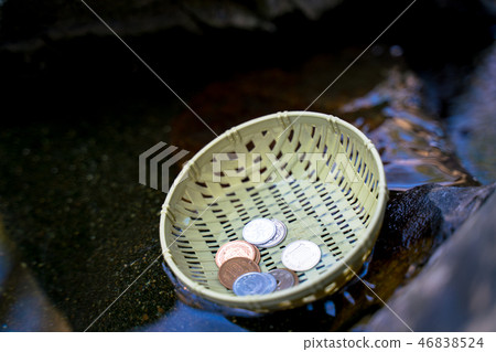 Money cleansing Money cleansing 46838524