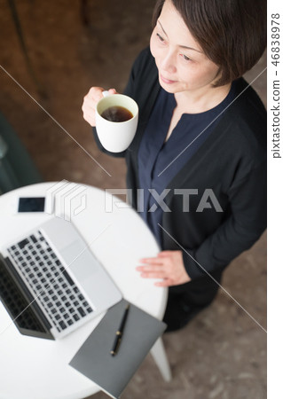 Women business 46838978